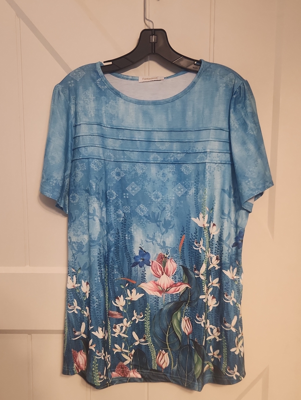 Blue Floral Short-Sleeve Blouse - Picture 1 of 2